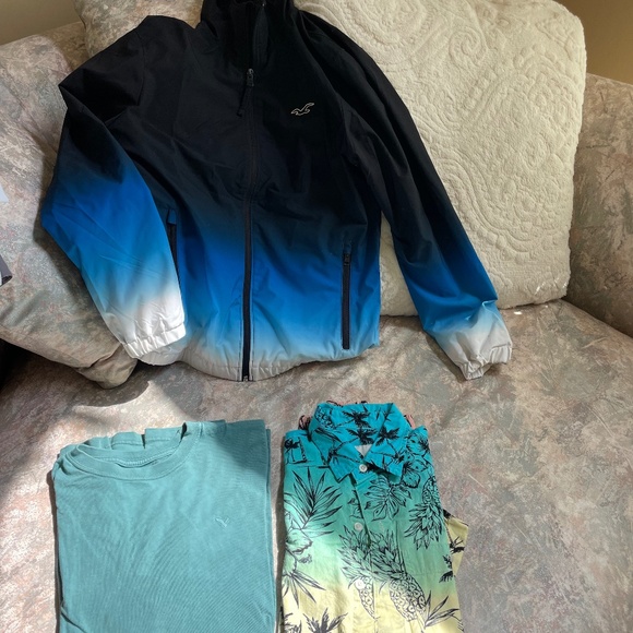 Mens X-Small Hollister Jacket, American Eagle Soft Shirt and Printed Buttondown - Picture 1 of 1